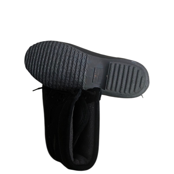 GH Bass Bernice Waterproof Black Suede and Rubber Snow Duck Boots Women 8M - Picture 5 of 8